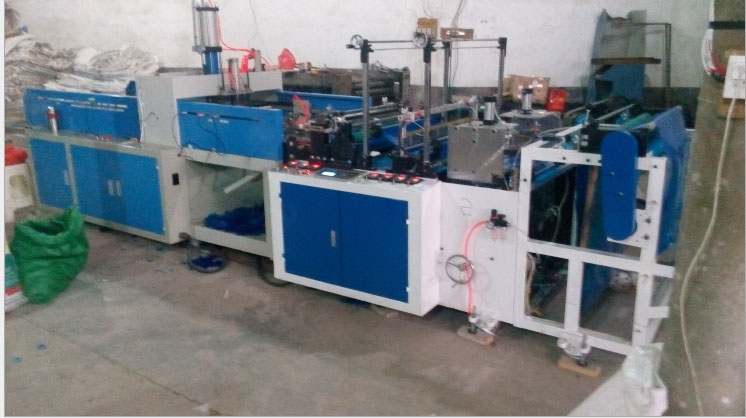 湖南全自動(dòng)方底袋制袋機(jī)，高速制袋機(jī)，高速方底袋制袋機(jī)